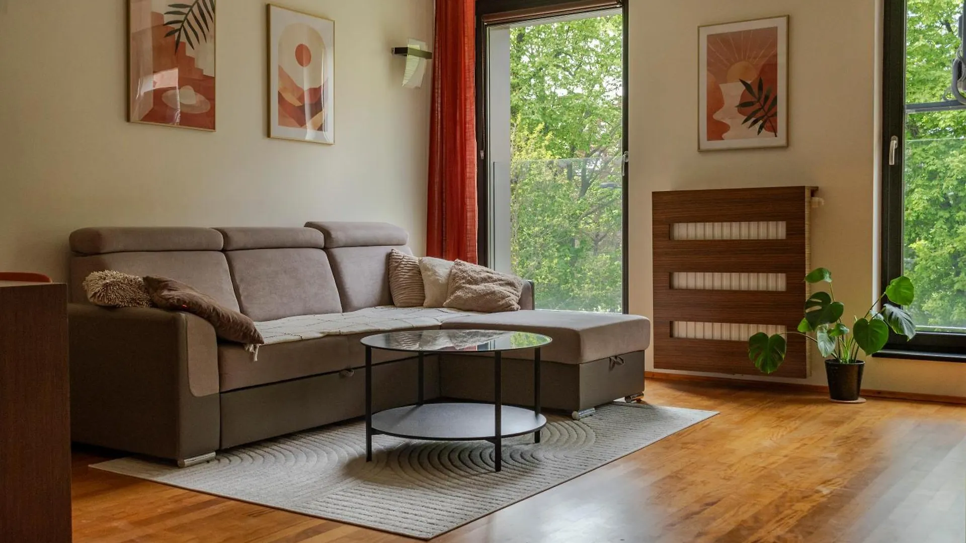 Krakow Glowny Apartment - Parking, Workspace - By Rentujemy