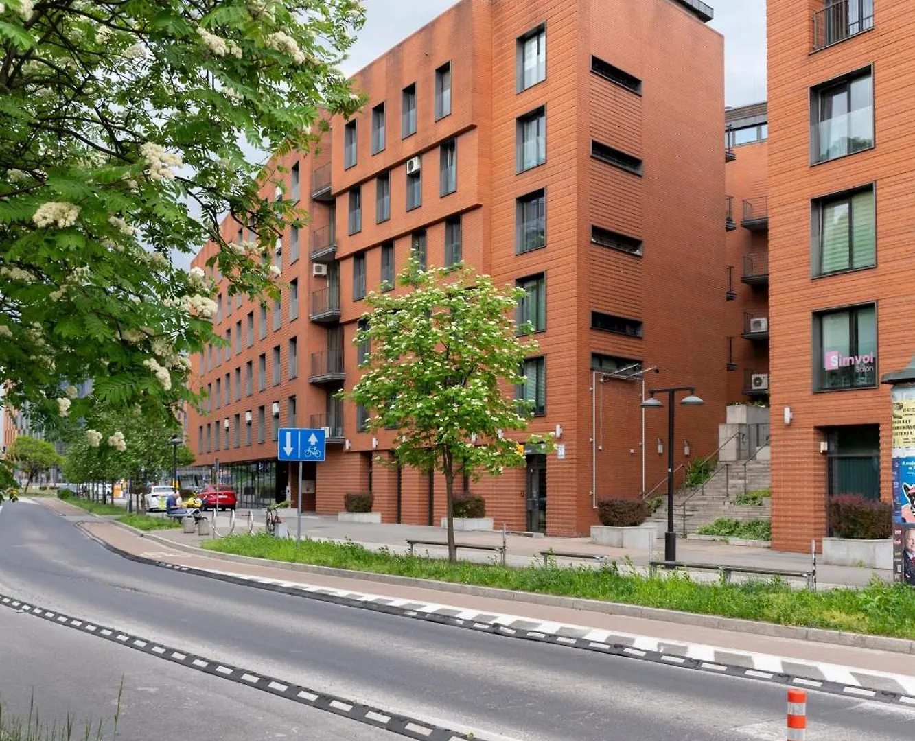 Krakow Glowny Apartment - Parking, Workspace - By Rentujemy Poland
